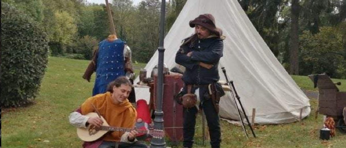 Permalink to: Combattants et troubadours : Un aperçu du moyen âge ! Permalink to: Combattants et troubadours : Un aperçu du moyen âge !
